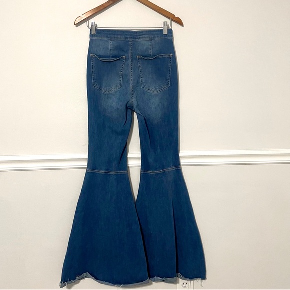 Free People • just float on flare wide bell bottoms sz 27 - Picture 5 of 8